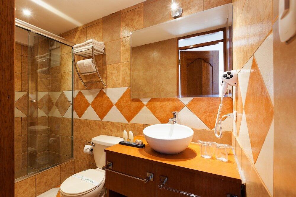Foto del baño de Inti Punku MachuPicchu Hotel &amp;amp; Suites