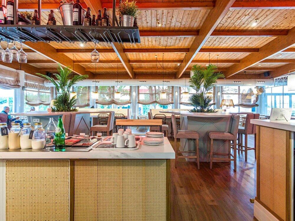 Foto de restauración de Hotel ibis Valencia Alfafar