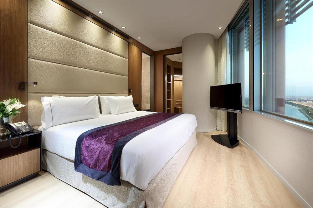 Foto de una habitación de Eurostars Torre Sevilla