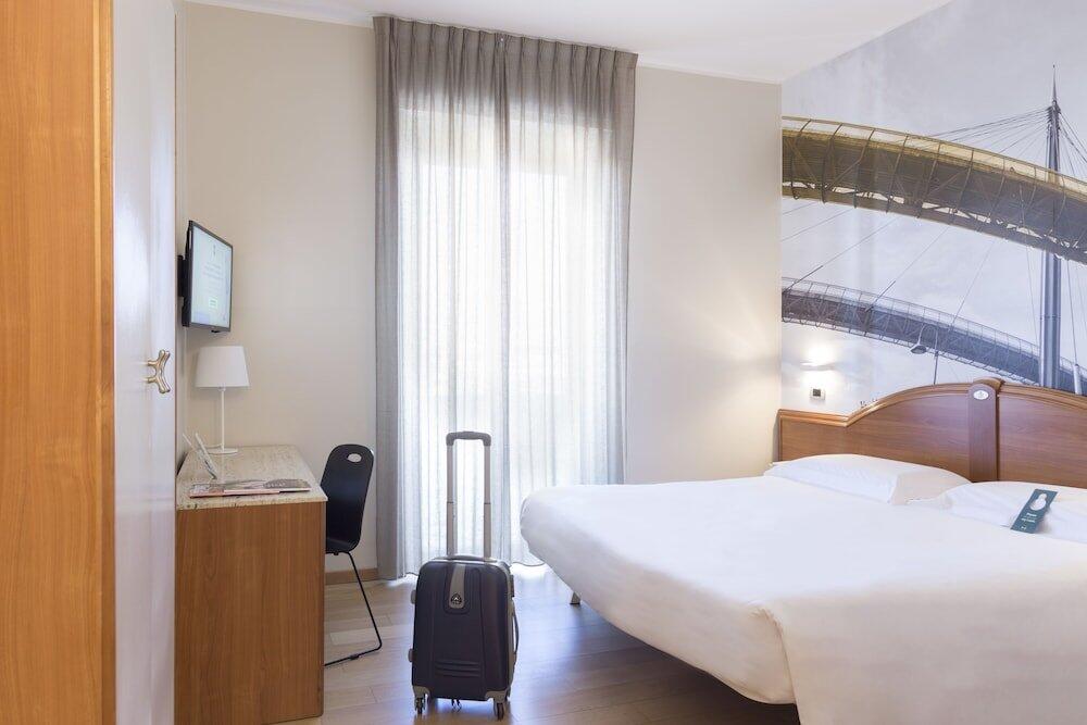 Foto de una habitación de B&amp;amp;B Hotel Pescara