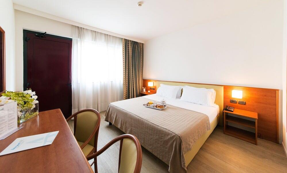 Foto de una habitación de Airport Hotel Bergamo