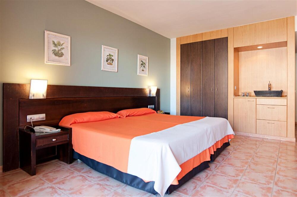 Foto de una habitación de LIVVO Lago Taurito Hotel &amp;amp; Aquapark - All Inclusive