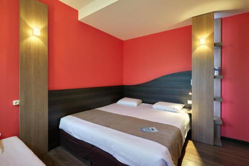 Foto de una habitación de Kyriad La Roche Sur Yon