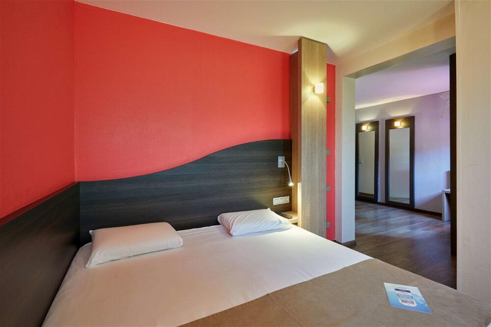 Foto de una habitación de Kyriad La Roche Sur Yon