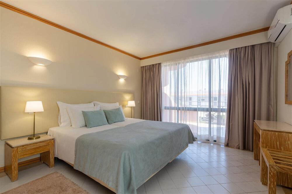 Foto de una habitación de Aparthotel Luna Clube Oceano