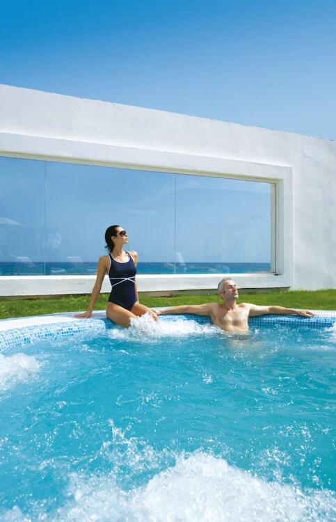 Foto de los servicios de Hotel Riu Palace Tres Islas