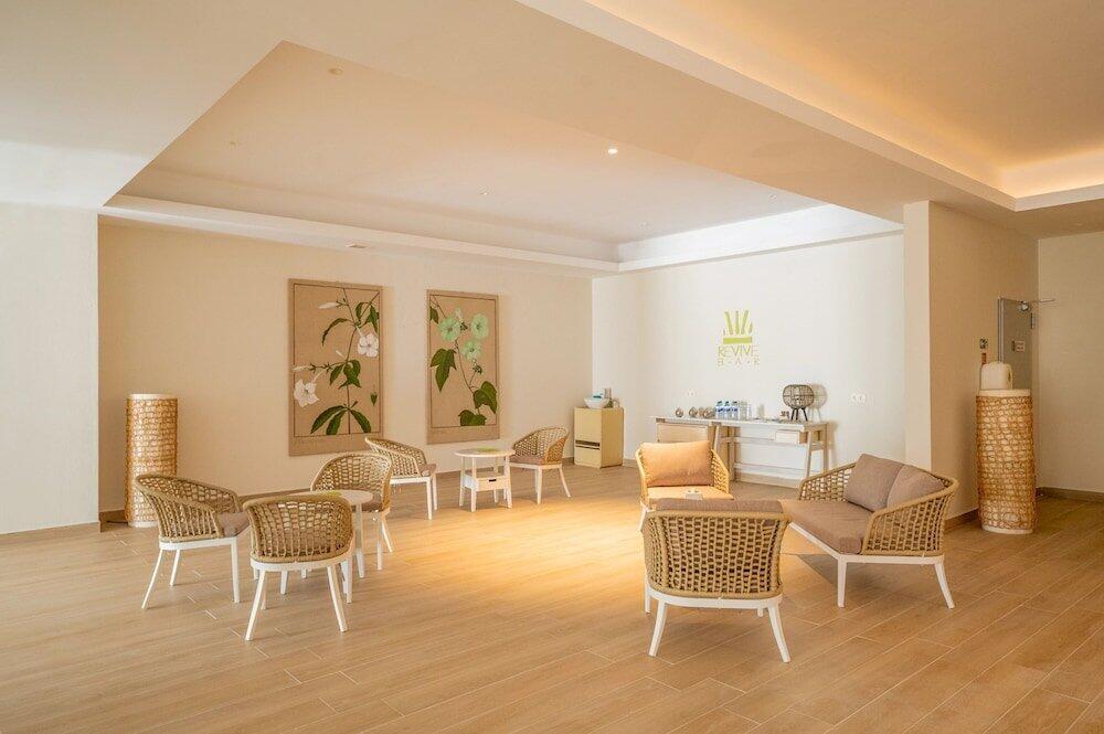 Foto de restauración de Hotel Secrets St. Martin Resort &amp;amp; Spa