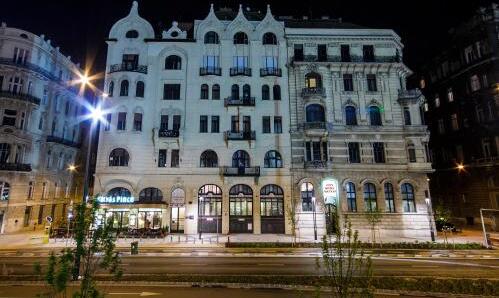 Foto del exterior de City Hotel Matyas