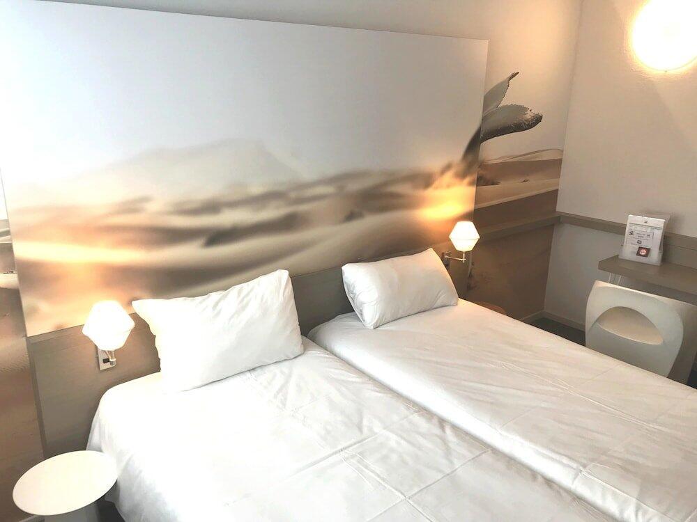Foto de una habitación de Hotel ibis Styles Toulon Centre Port