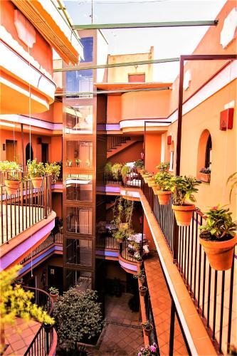 Foto del exterior de Hotel Patio de La Alameda