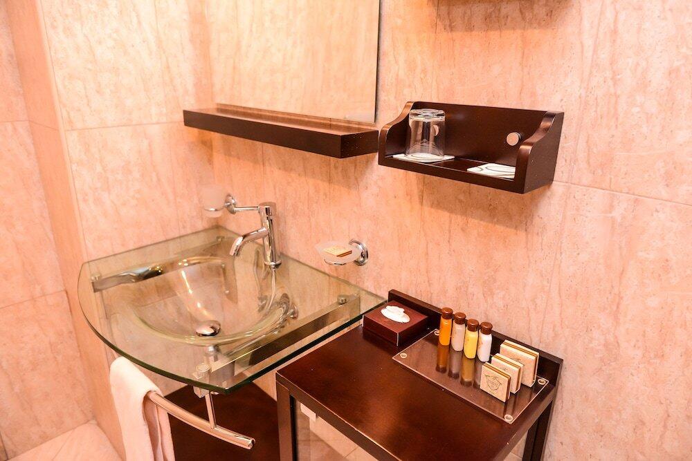 Foto del baño de Festa Sofia Hotel