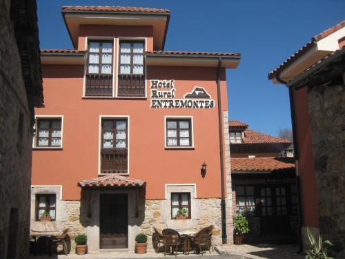 Foto del exterior de Hotel Rural Entremontes