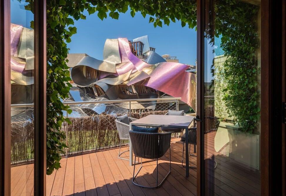 Foto de una habitación de Hotel Marqués de Riscal, a Luxury Collection Hotel, Elciego