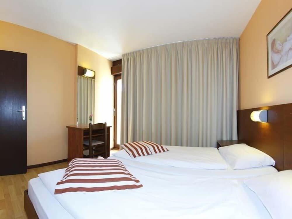 Foto de una habitación de Hotel Donat - All Inclusive