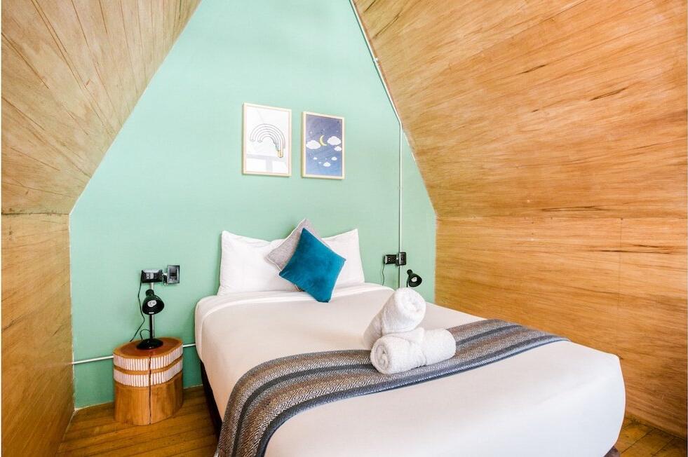 Foto de una habitación de Hotel Selina Plaza De Armas Cusco