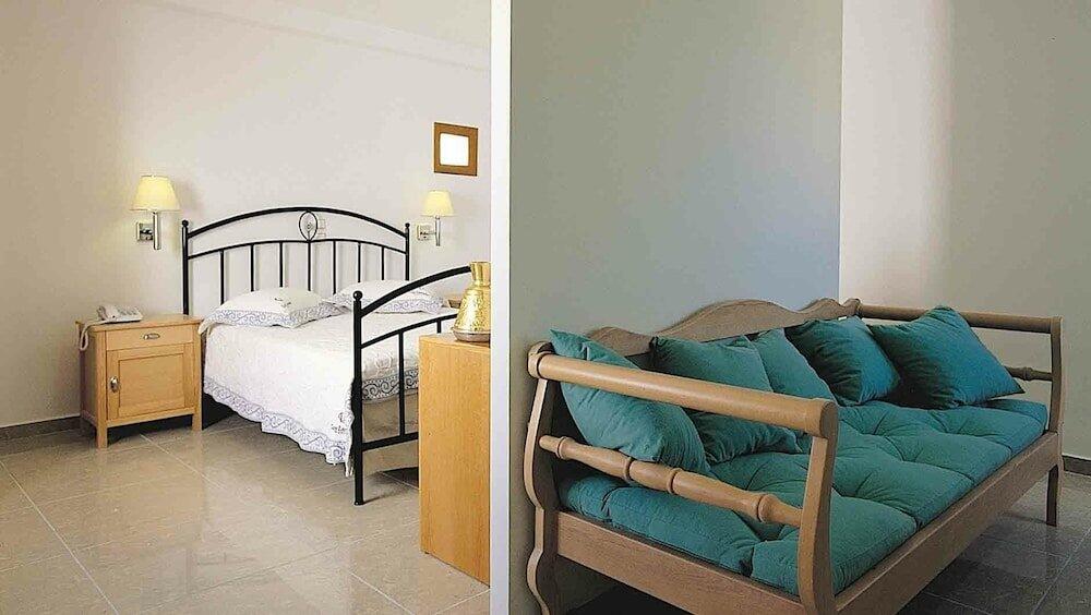 Foto de una habitación de Theoxenia Caldera Hotel