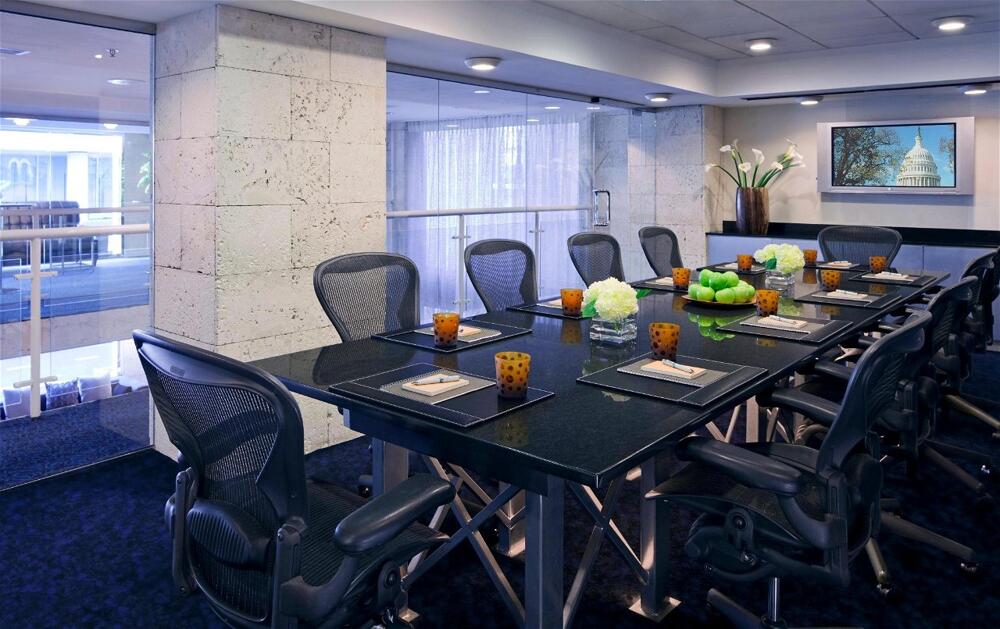 Foto de los servicios de Kimpton George Hotel, an IHG Hotel