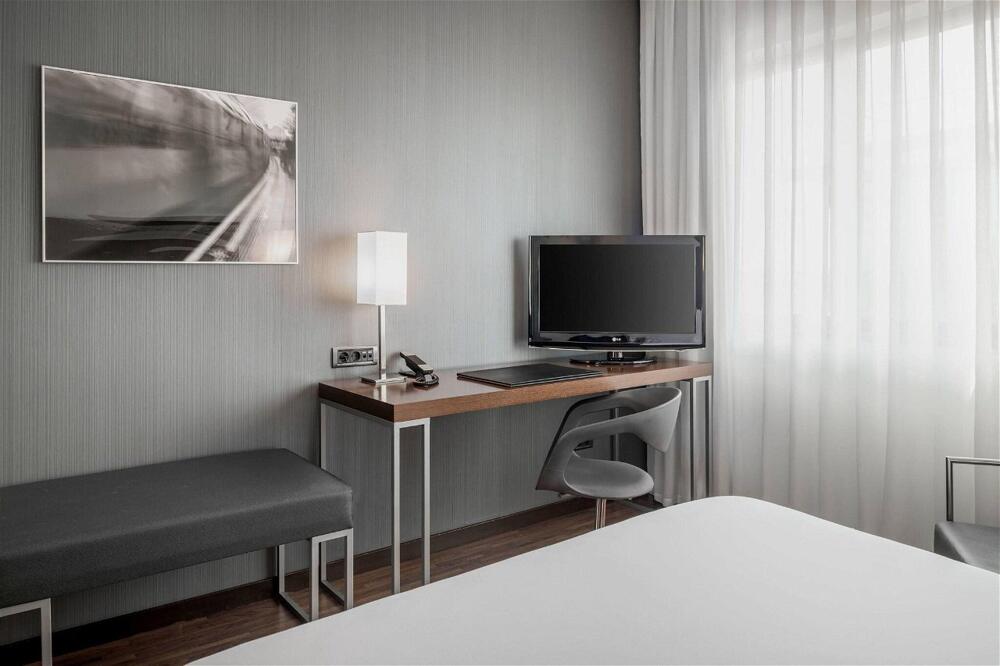Foto de una habitación de AC Hotel San Sebastián de los Reyes by Marriott