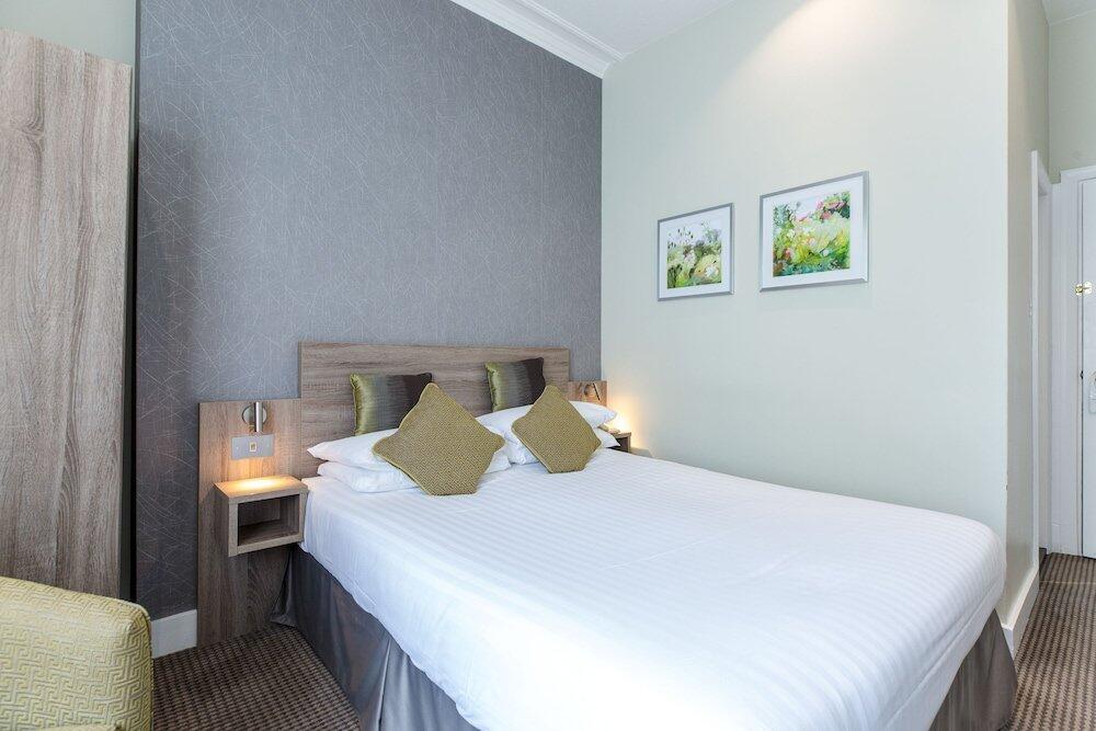 Foto de una habitación de Phoenix Hotel