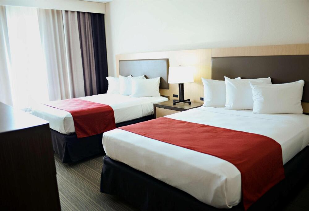 Room – Hotel Country Inn &amp;amp; Suites by Radisson, Fairborn South, OH