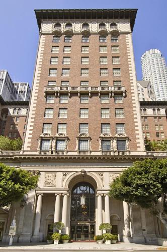 Foto del exterior de Hotel The Biltmore Los Angeles