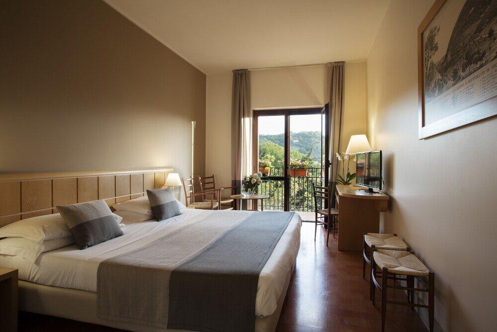 Foto de una habitación de Hotel Dei Duchi