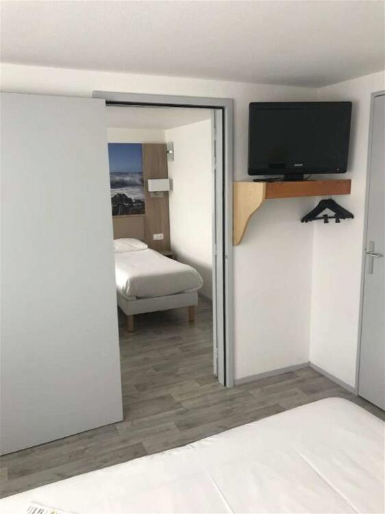 Foto de una habitación de The Originals City, Hôtel Morlaix Ouest (Inter-Hotel)