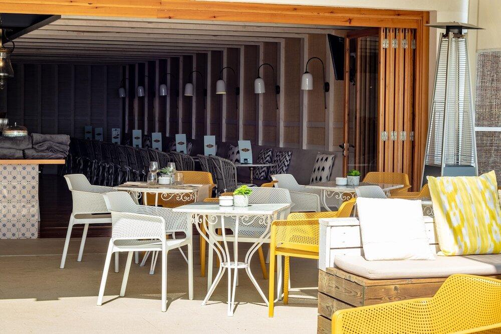 Foto de restauración de Hotel Cabot Romantic - Adults Only