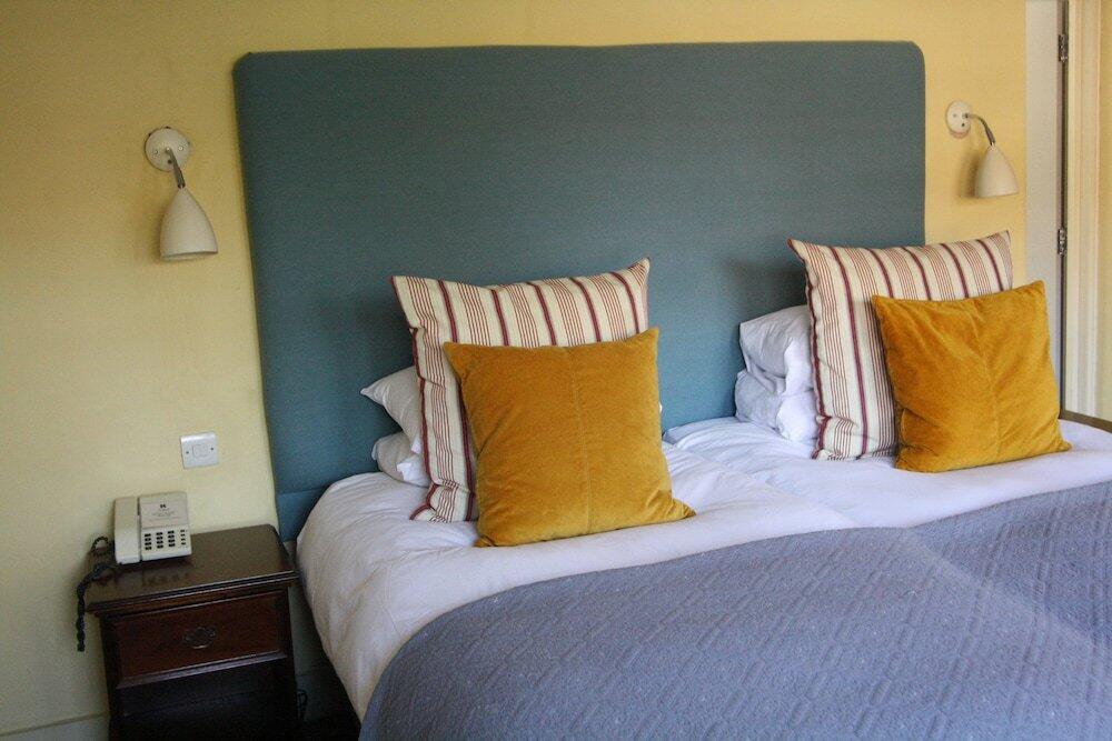 Foto de una habitación de The Falstaff Hotel