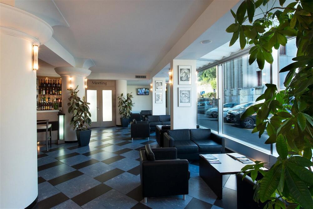 Foto de las zonas nobles de CDH Hotel La Spezia