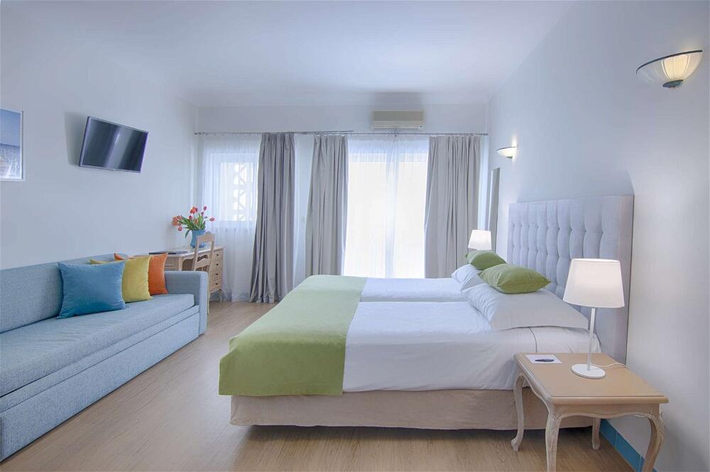 Foto de una habitación de Aparthotel Luna Miramar Club