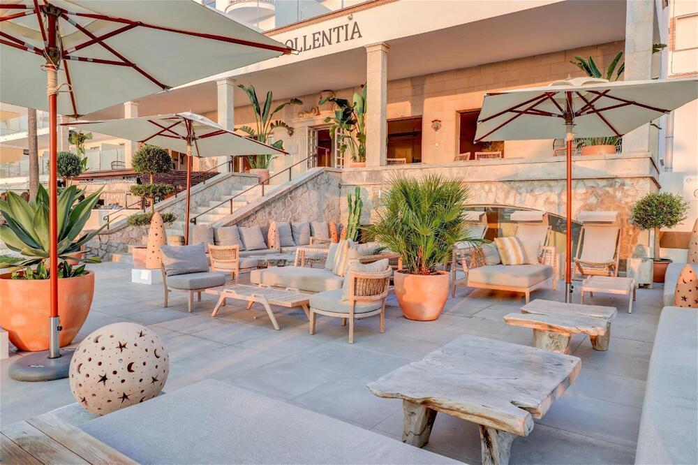 Foto de los servicios de Hotel Hoposa Pollentia - Adults Only