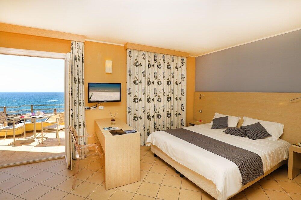 Foto de una habitación de Janus Hotel