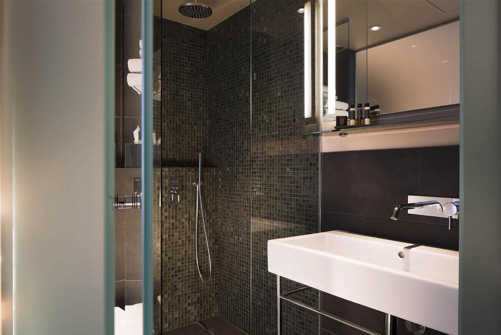 Foto del baño de Hotel Best Western Quartier Latin Pantheon