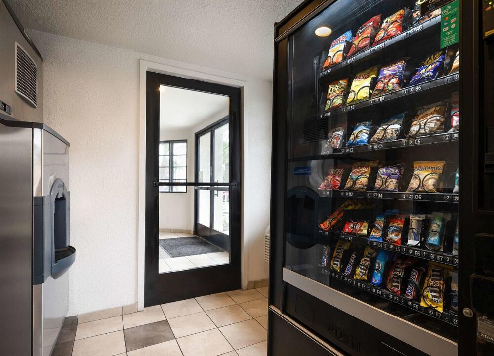 Foto de los servicios de Motel 6-Buena Park, CA - Knotts Berry Farm - Disneyland