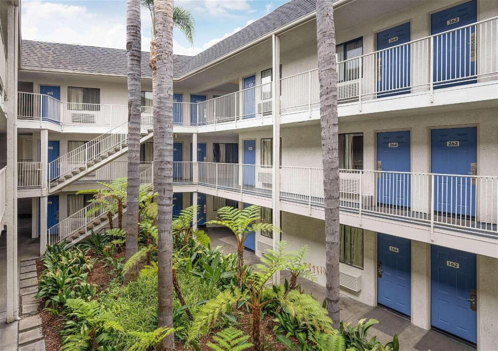 Foto del exterior de Motel 6-Buena Park, CA - Knotts Berry Farm - Disneyland