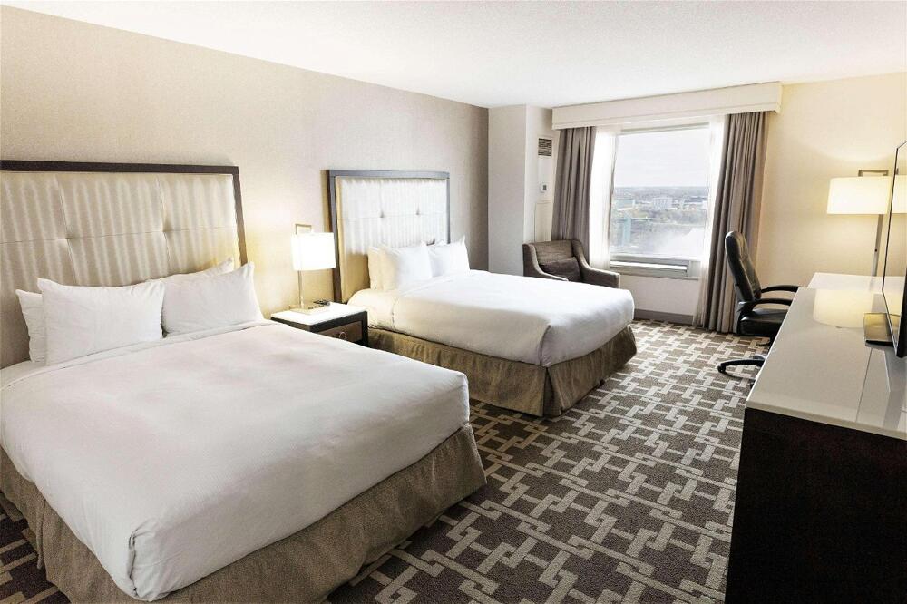 Foto de una habitación de Hilton Niagara Falls/ Fallsview Hotel and Suites