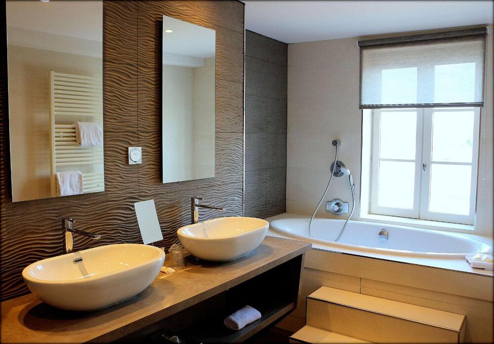 Foto general de Hotel Best Western Le Cheval Blanc -Centre- Vieux Port