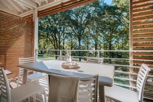 Foto del exterior de Résidence Pierre &amp;amp; Vacances Le Domaine du Bois de la Grée