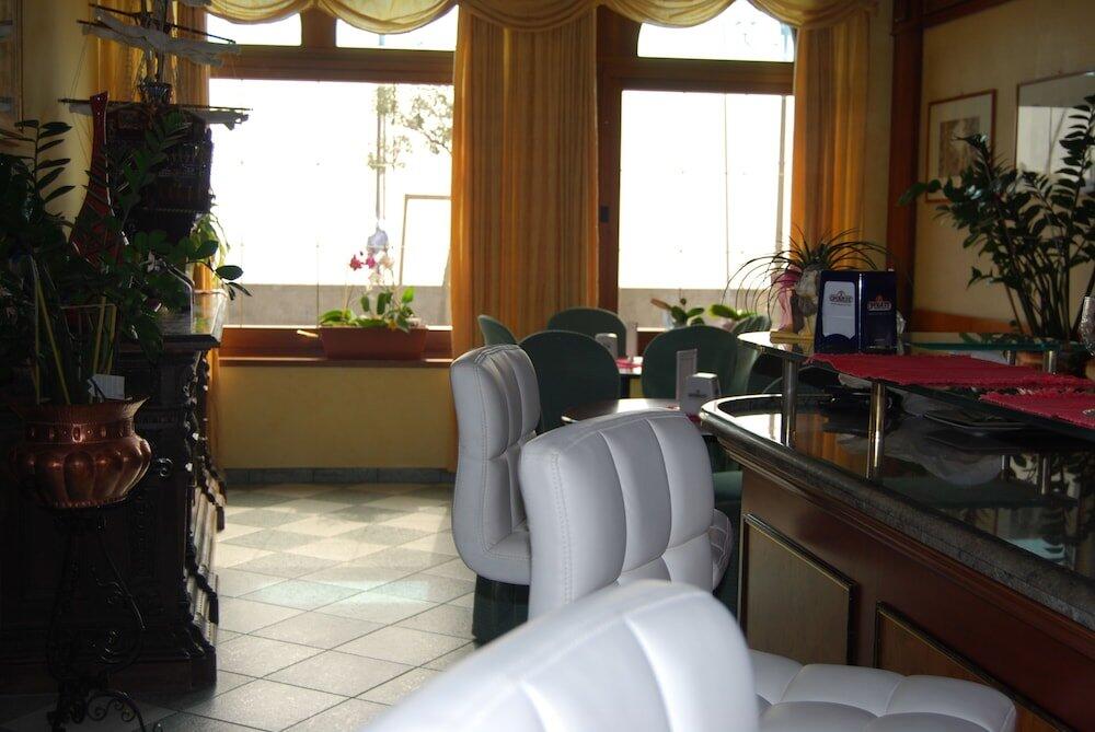 Foto de restauración de Garda Sol SPA Hotel &amp;amp; Appartamenti