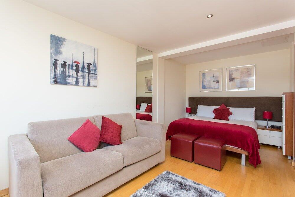 Foto de una habitación de Roland House Apartments