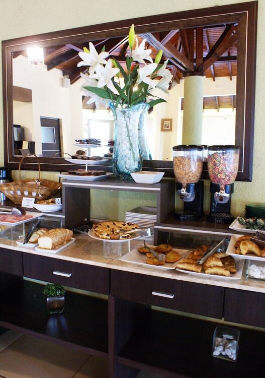 Dining – Pirayu Lodge Resort