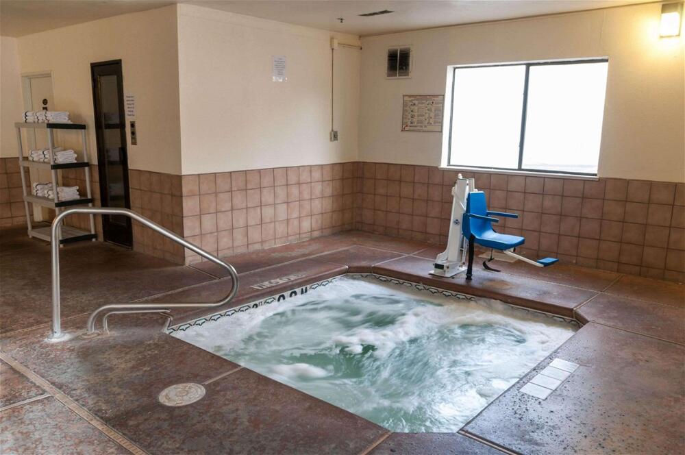 Foto de los servicios de Hotel Quality Suites Albuquerque Airport