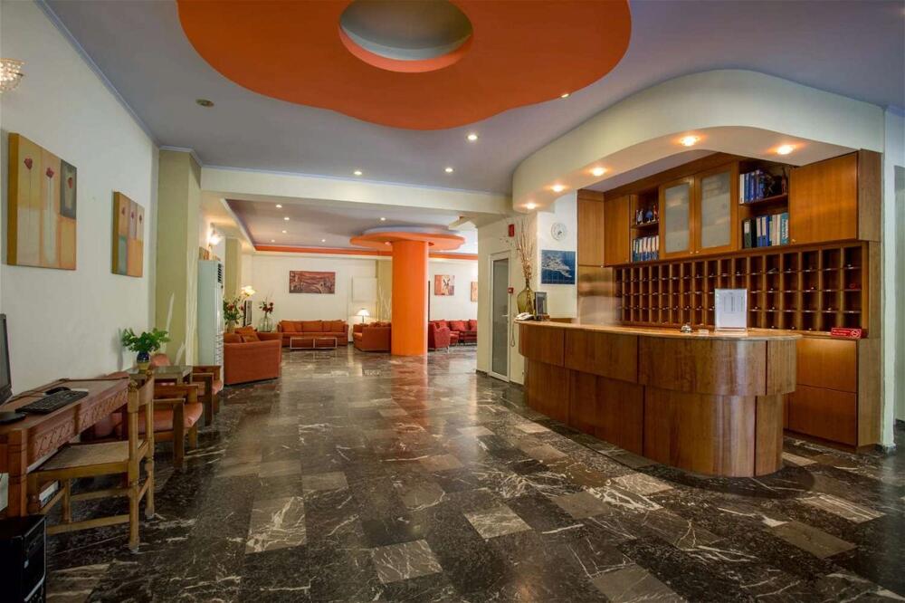 Foto de las zonas nobles de Hotel Popi Star