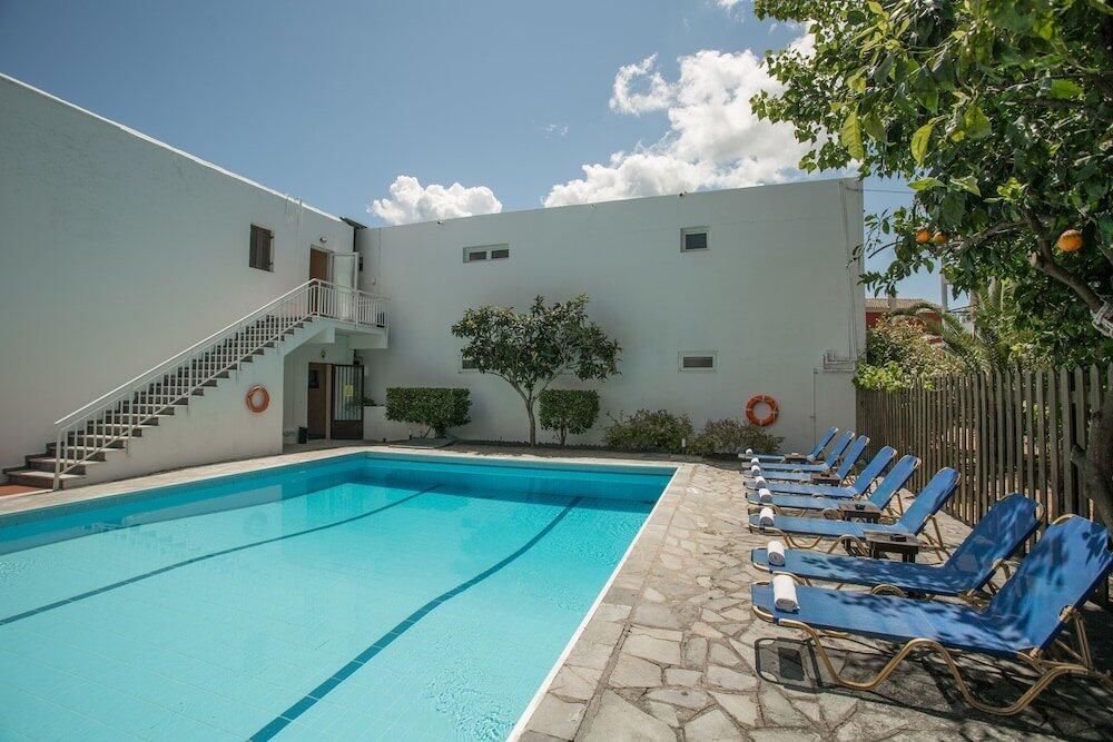 Foto de los servicios de Hotel Popi Star