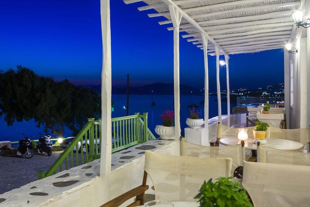 Foto del exterior de Mykonos Beach Hotel