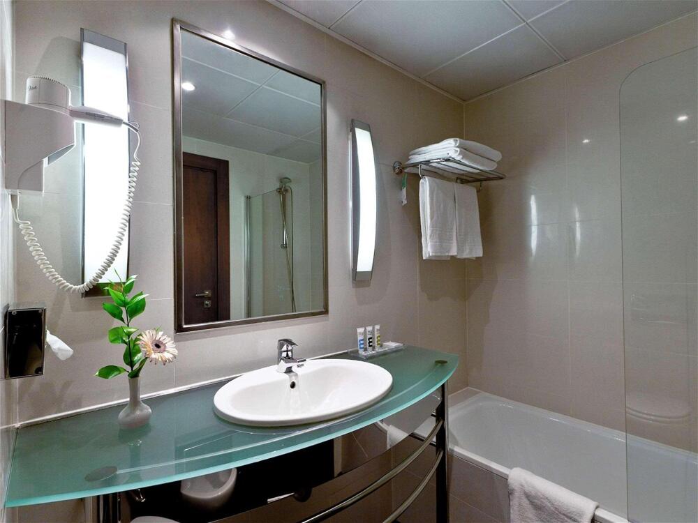 Foto del baño de Hotel Mercure Lisboa