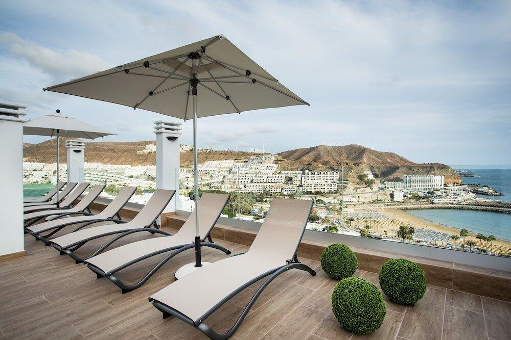 Foto del exterior de IG Nachosol Premium Apartments by Servatur - Adults Only