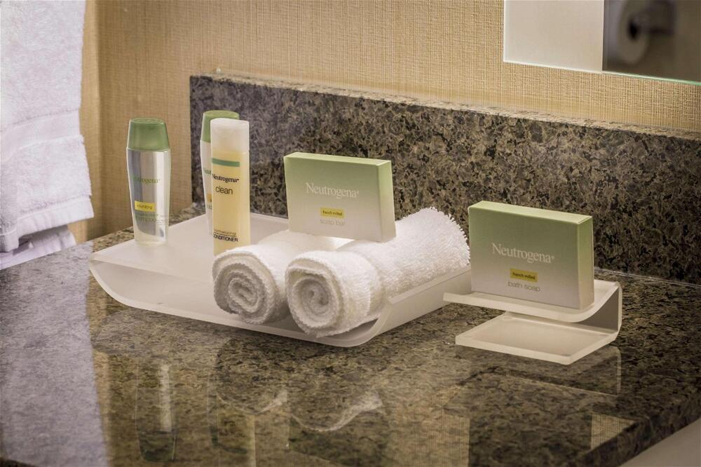 Foto de una habitación de Hotel Homewood Suites by Hilton Charlotte Ballantyne Area