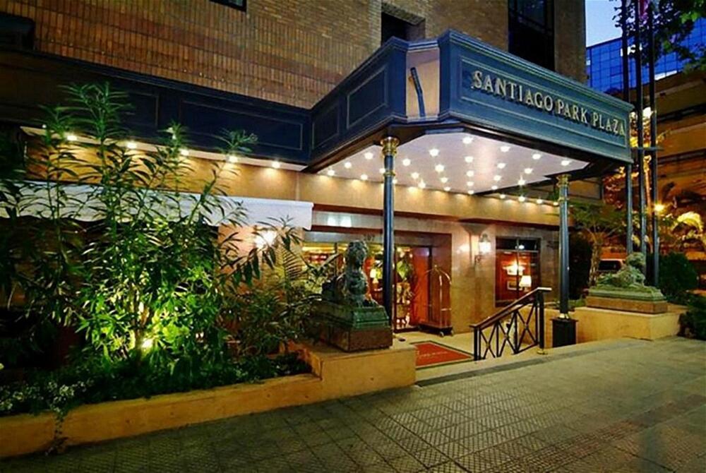 Foto del exterior de Hotel Park Plaza Santiago